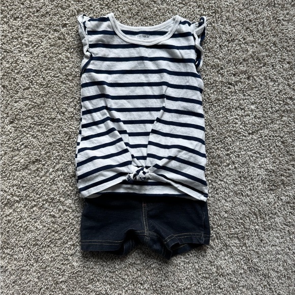 Carter's Navy Striped Top 2-Piece outfit Twist knot top with ruffle– Size 2T - Picture 7 of 11